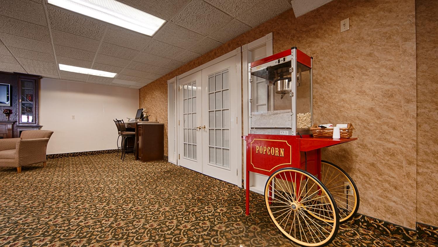 Rodeway Inn Barboursville Exterior photo