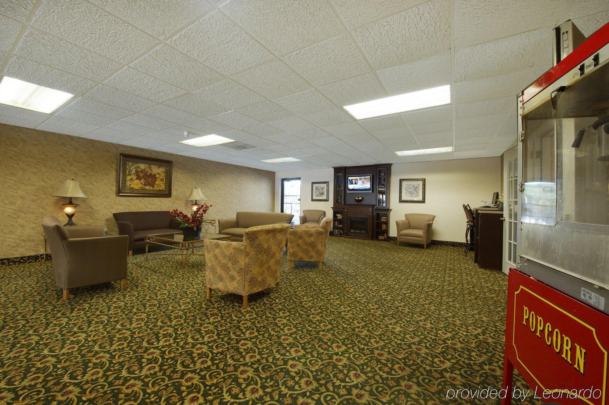 Rodeway Inn Barboursville Interior photo