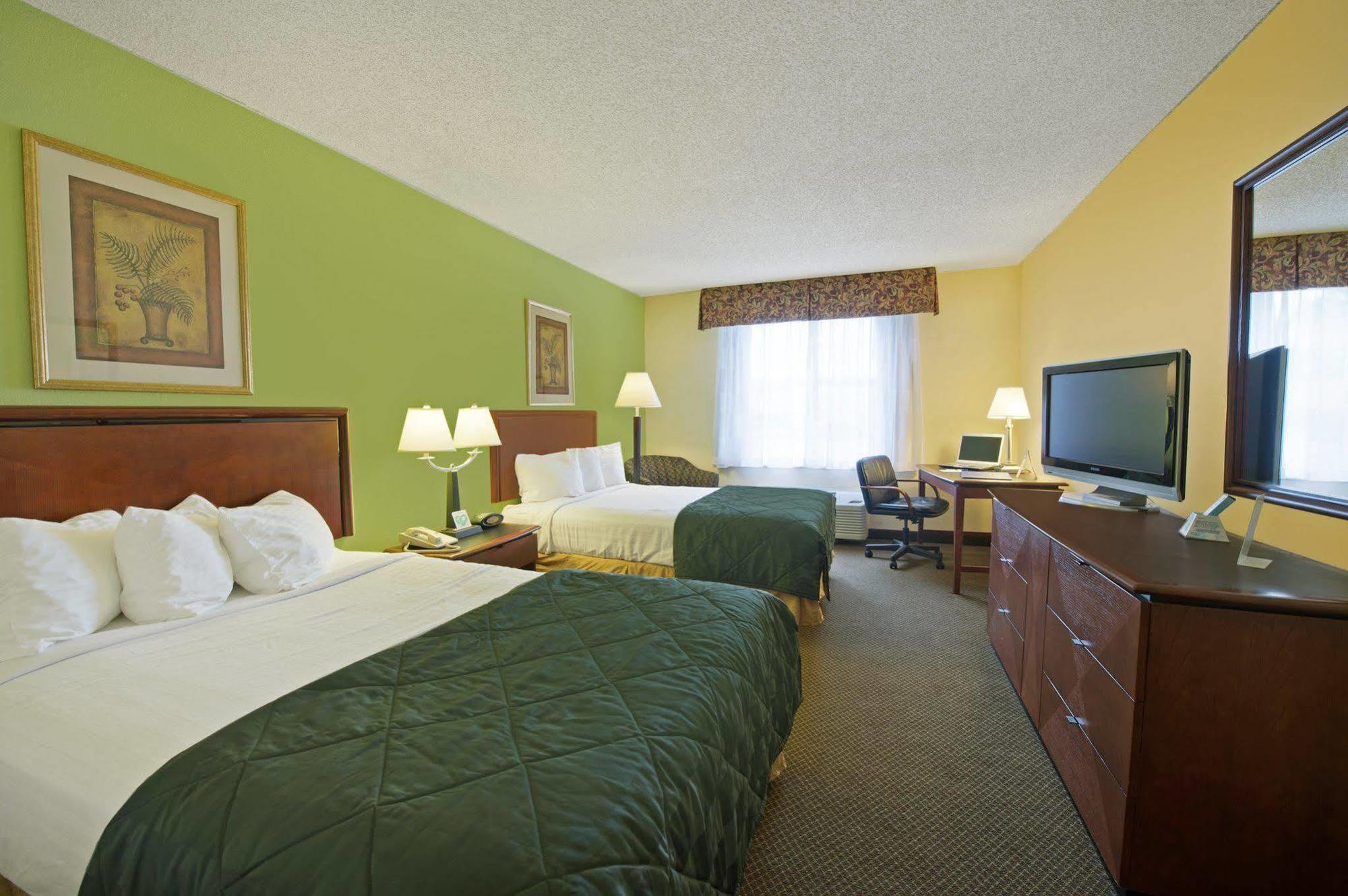 Best Western Huntington Mall Inn Barboursville Exterior photo