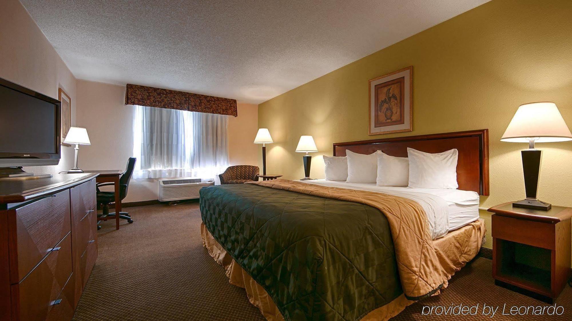 Rodeway Inn Barboursville Exterior photo