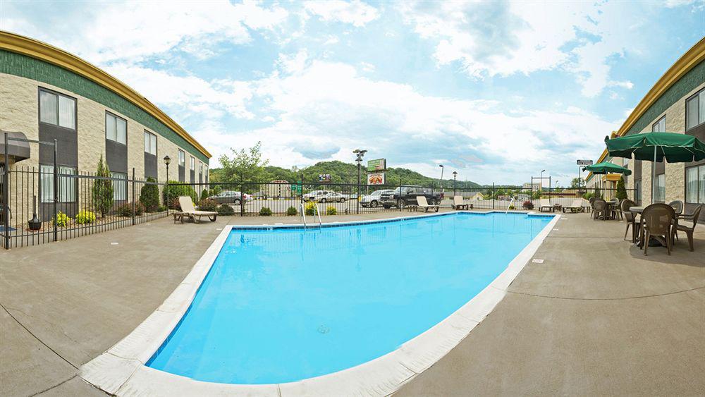 Best Western Huntington Mall Inn Barboursville Exterior photo